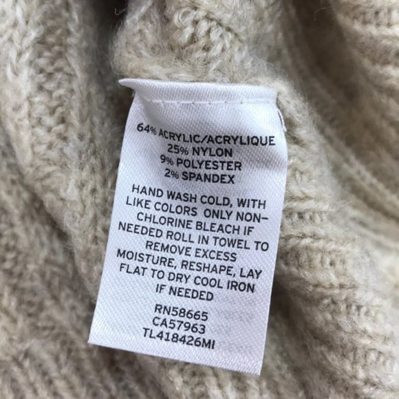 Leith Ribbed Puff Shoulder Sweater - Picture 5 of 6